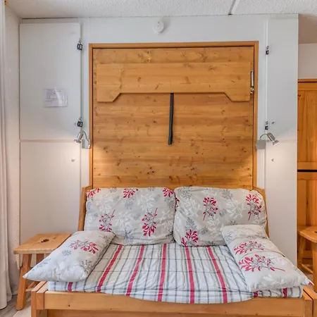 Equipe Avec Balcon Ferme *