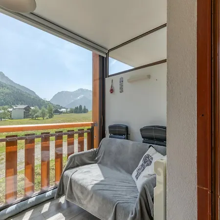 Apartment Equipe Avec Balcon Ferme La Morte